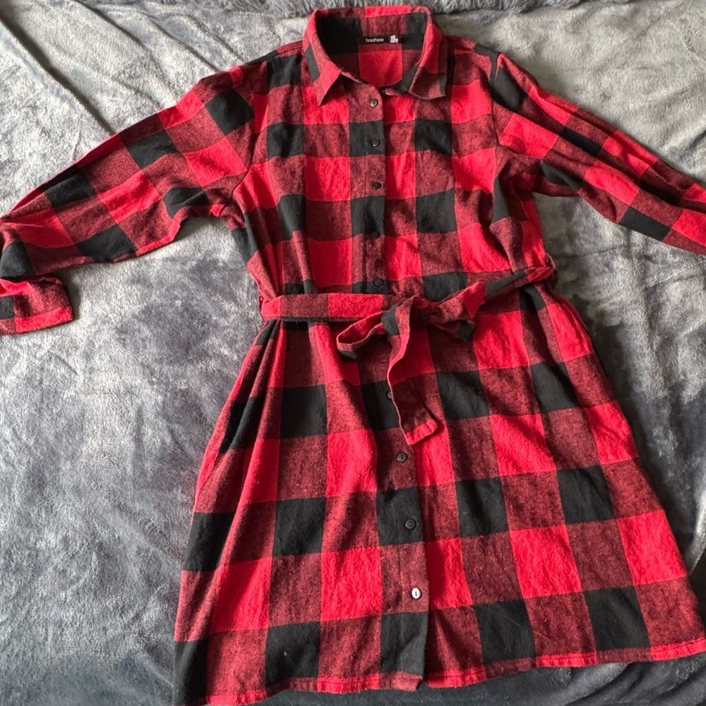 Red Black Plaid Shirt Dress Womens 14 Belted Casual Chic Dress NWT Boohoo - Picture 8 of 9